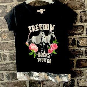 Girls freedom rocks tshirt with sequins